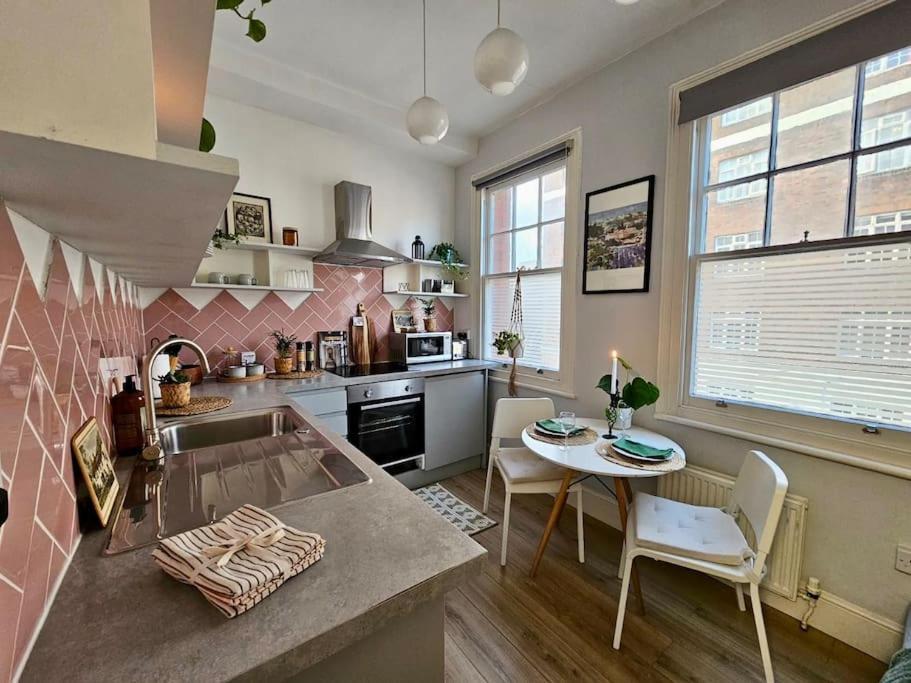 Beautiful And Spacious Flat London Luaran gambar
